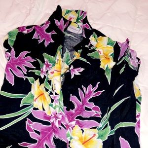 CinnamonStick Hawaiian Print Crop Top